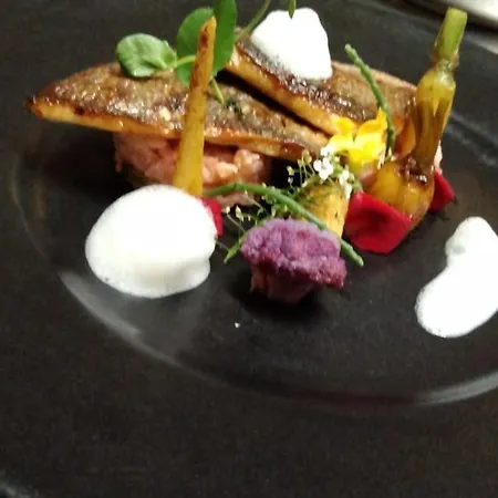Kyriad Prestige Mulhouse - Basel 4* 소세임