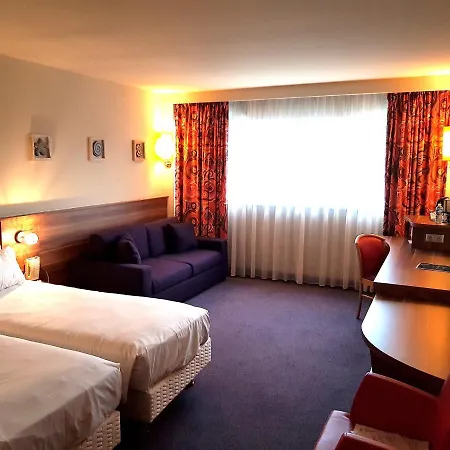 Hotel Kyriad Prestige Mulhouse - Basel Sausheim
