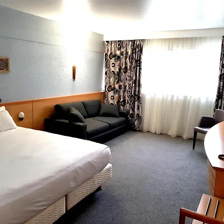 Kyriad Prestige Mulhouse - Basel Sausheim