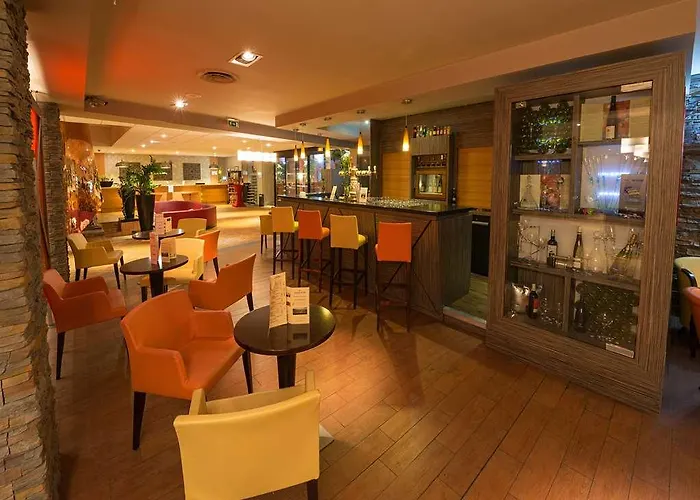 Golden Tulip Bâle Mulhouse - Restaurant Hotel 4*