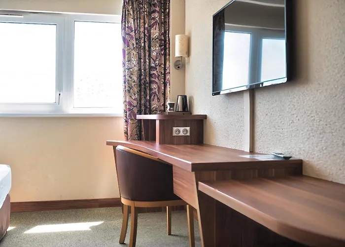 Golden Tulip Bâle Mulhouse - Restaurant Hotel