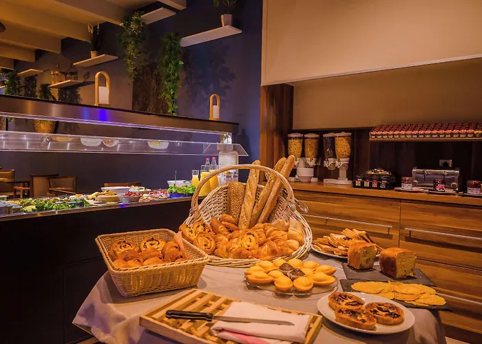 Hotel Golden Tulip Bâle Mulhouse - Restaurant 4*